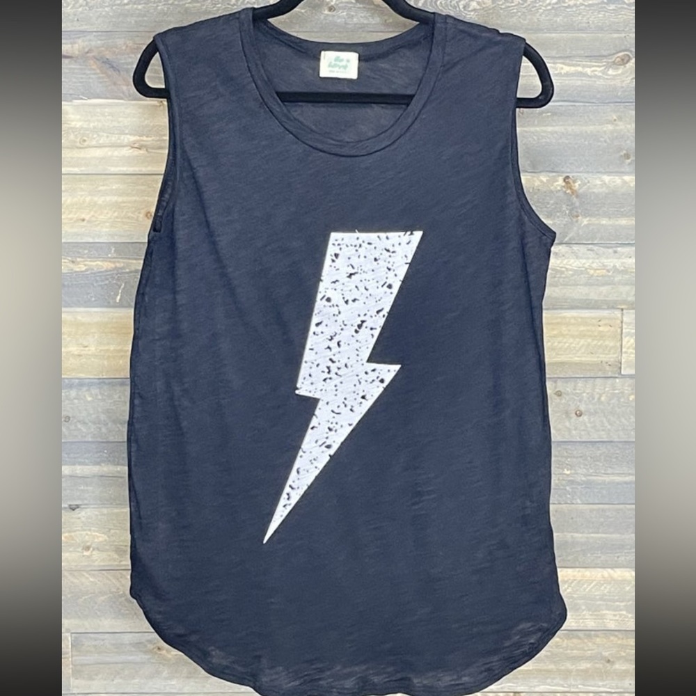 🚩SOLD🚩Blue Buttercup Tank ⚡️